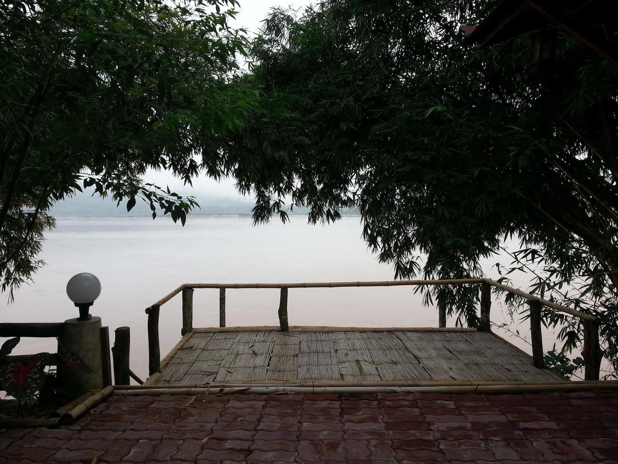 Rim Nam Kong Homestay Pak Chom Dış mekan fotoğraf